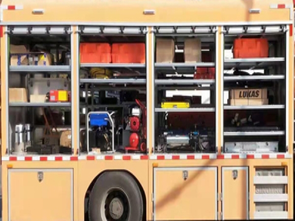 JDF5180XGJZ6型工具車